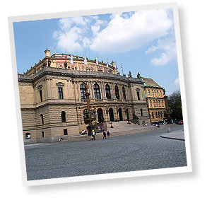 Fil Franck Tours - Tours in  - Prague by Boat with Lunch